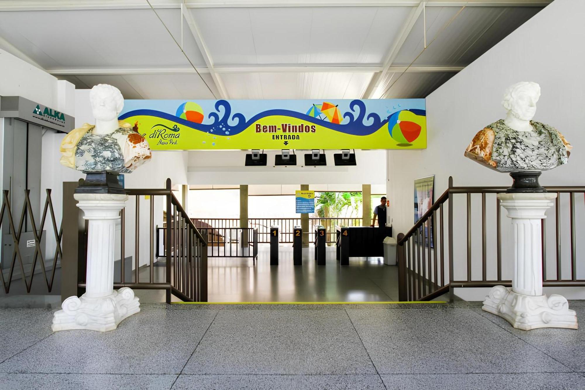 Spazio Diroma Com Acesso Ao Acqua Parque Caldas Novas Εξωτερικό φωτογραφία