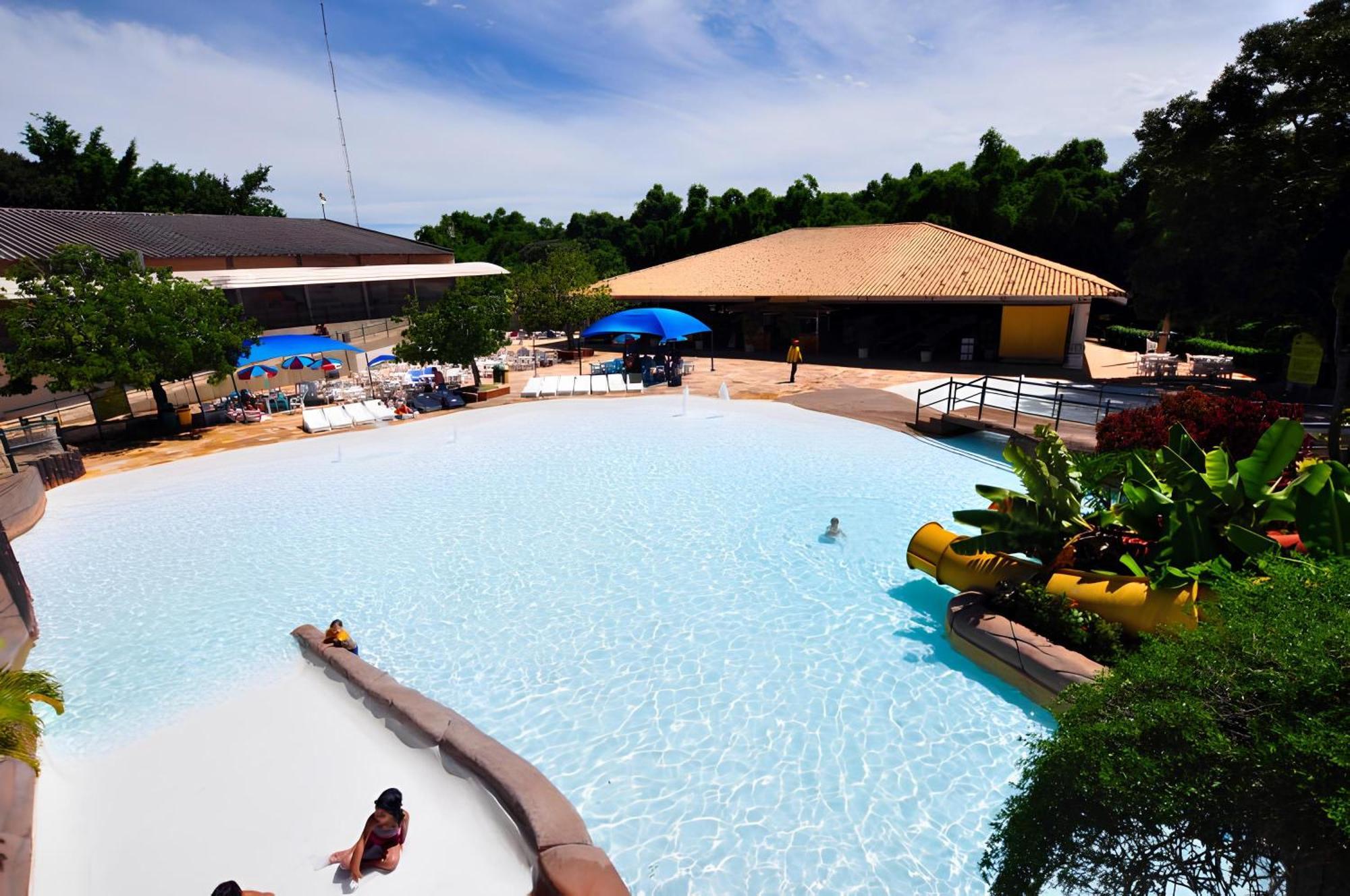 Spazio Diroma Com Acesso Ao Acqua Parque Caldas Novas Εξωτερικό φωτογραφία