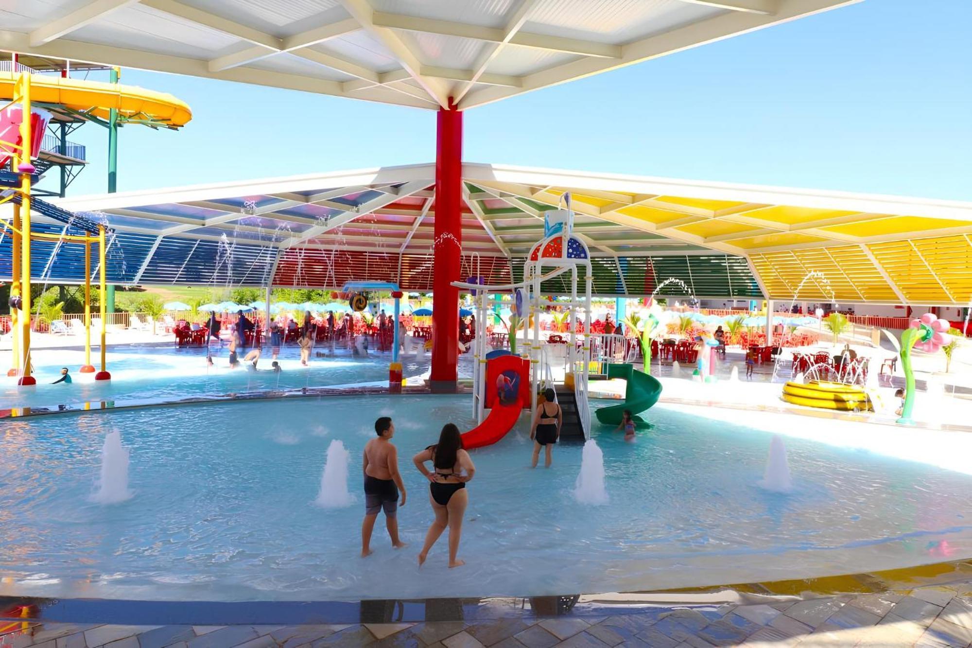 Spazio Diroma Com Acesso Ao Acqua Parque Caldas Novas Εξωτερικό φωτογραφία